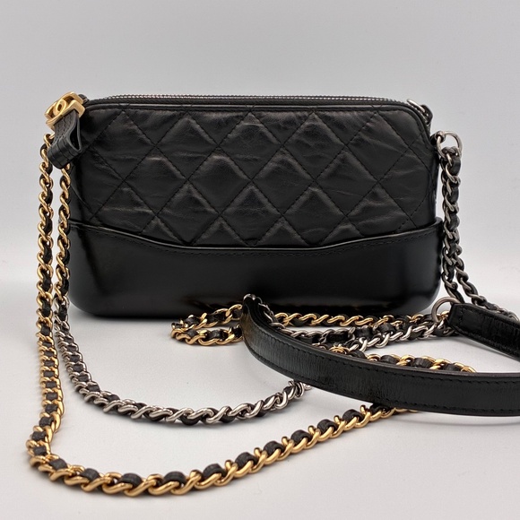 Chanel Mini Gabrielle - Picture 2 of 16